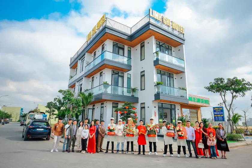 LINH CHI Hotel - Image 1