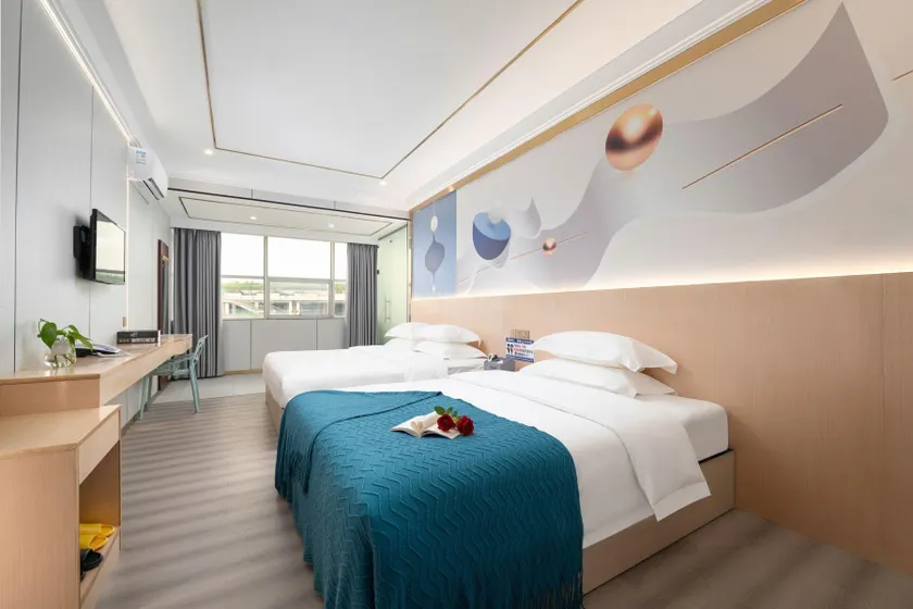 Kaifeng Hotel (Haoxiang Metro Station Branch) - Image 1