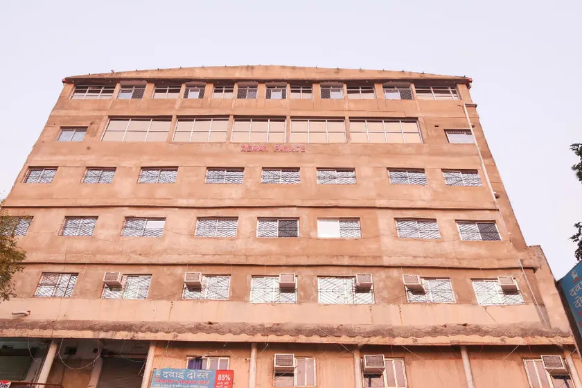 OYO 64698 Hotel Rewal Palace - Image 1