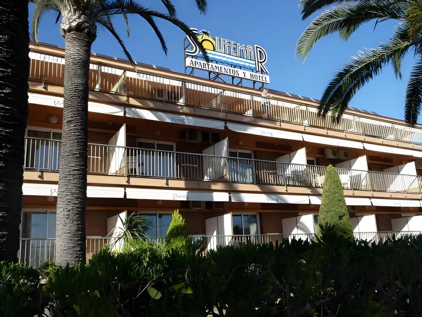 Aparthotel Solifemar - Image 1