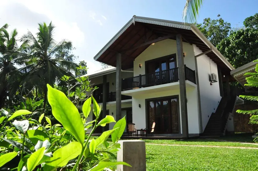 Villa Peacock Walahanduwa - Galle - Image 1