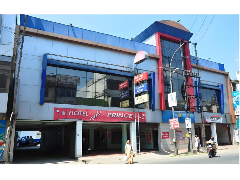 HOTEL PRINCE - Image 1