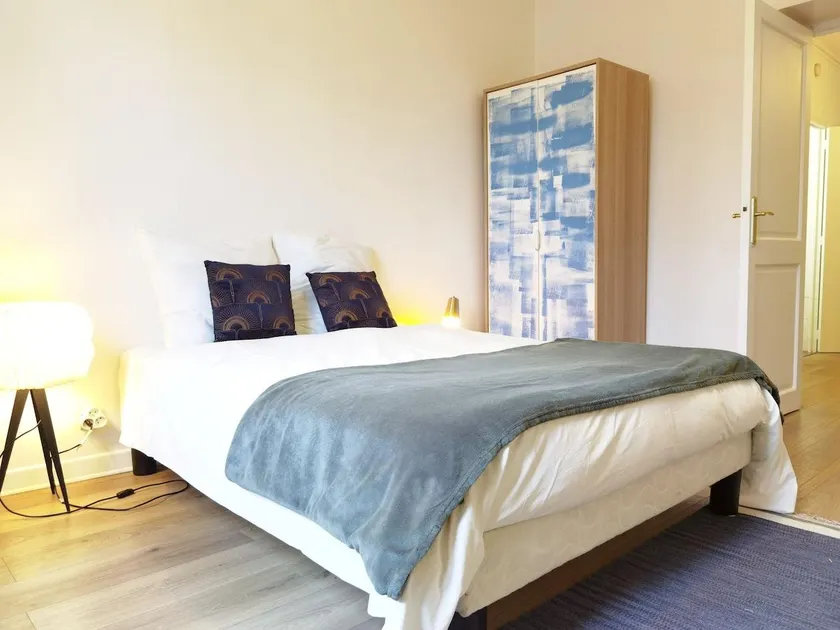 38m2 Apt near Eiffel Tower 1mn to metro N15-6 - Image 1
