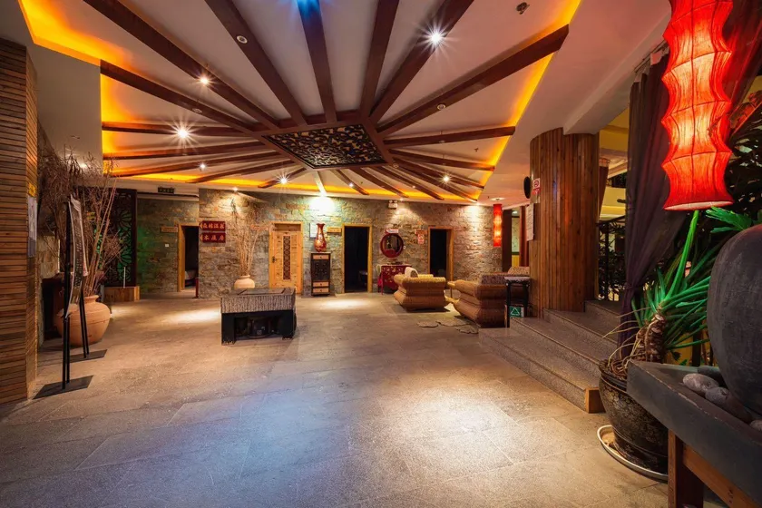 Yuntao Hotel - Image 1