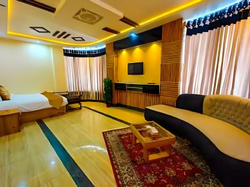 Kabirs Hotel Kalam - Image 1