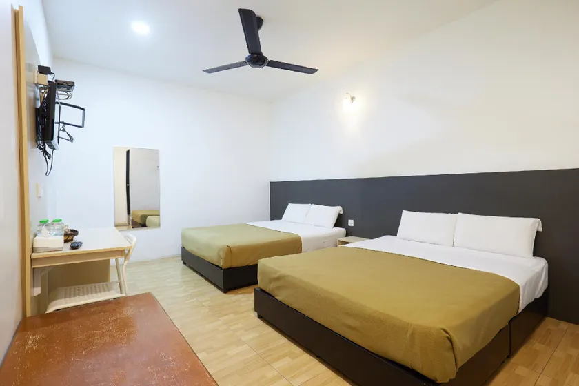 Uncle Guesthouse Kuala Terengganu - Image 1