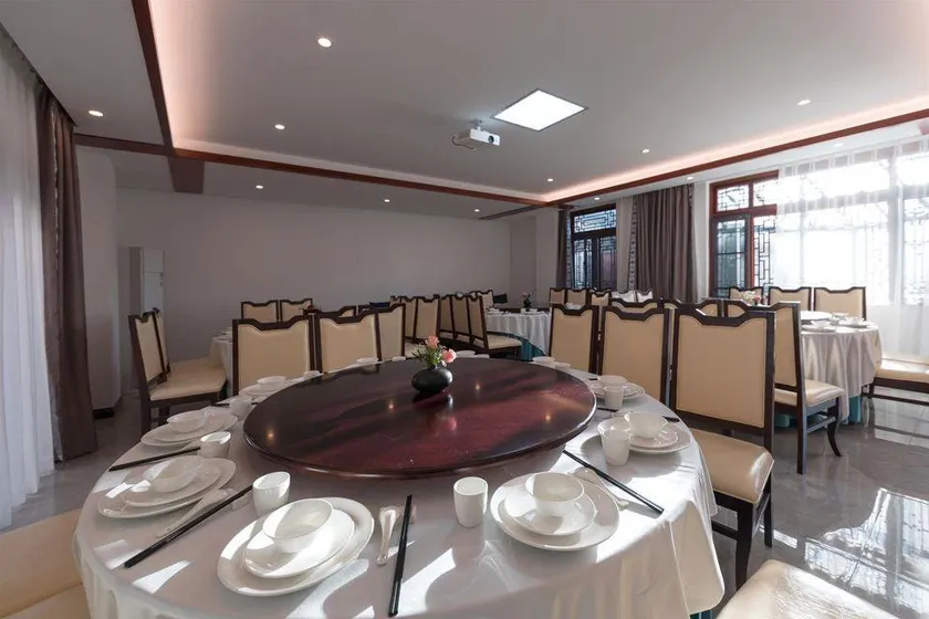 Duoduo Jinghua Xiyu Smart Resort Holiday - Image 1