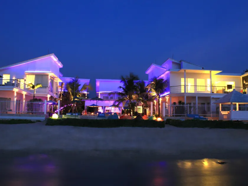 Ocean View Residence - Image 1