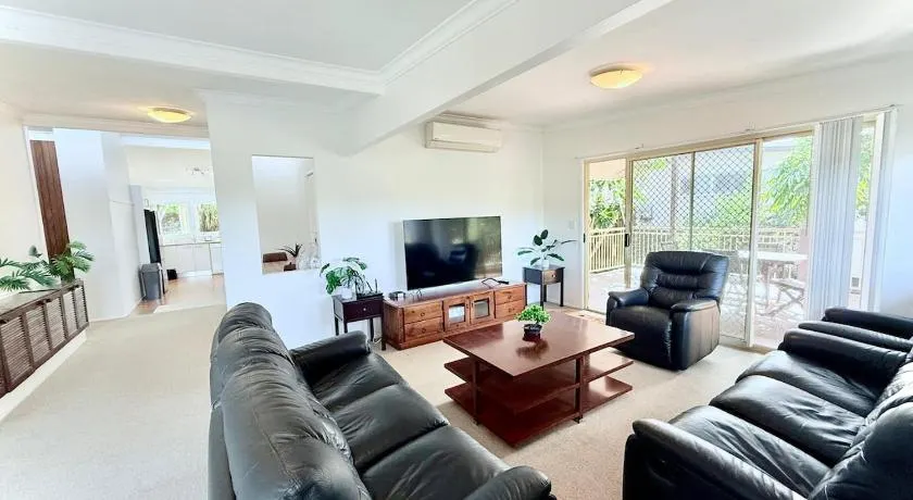 Leafy 3-Bedroom Escape to Nature-Air Conditioned with Smart Entry - Image 1