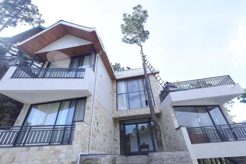 Minara Meadows - Image 1