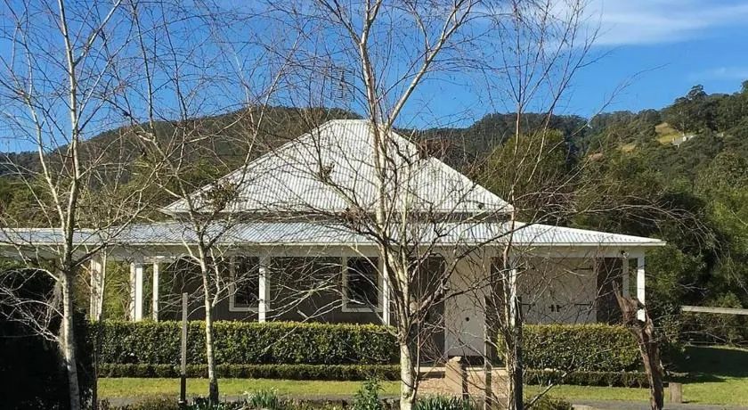 Lastover Cottage - Image 1