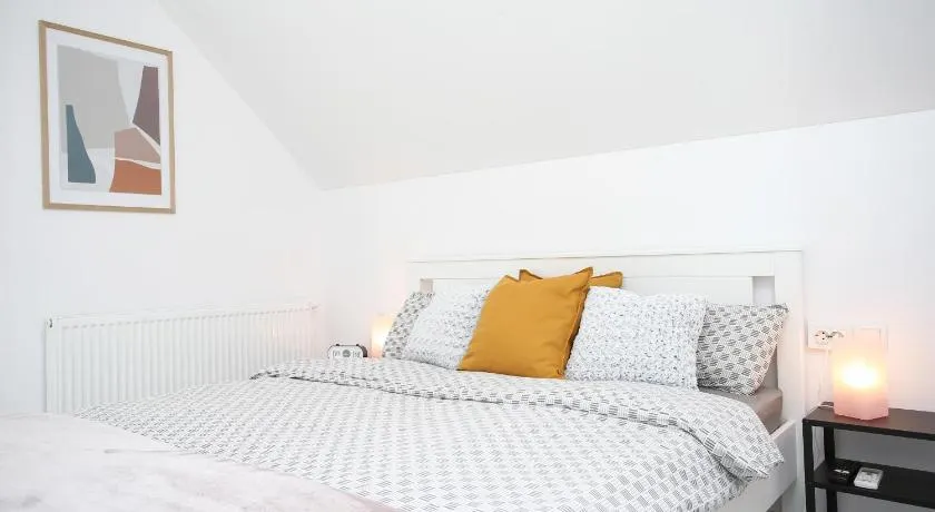 WHITE ROOMS ARENA ZAGREB - Image 1