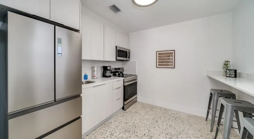 Wynwood Charm, at the Heart of the Art! - Image 1