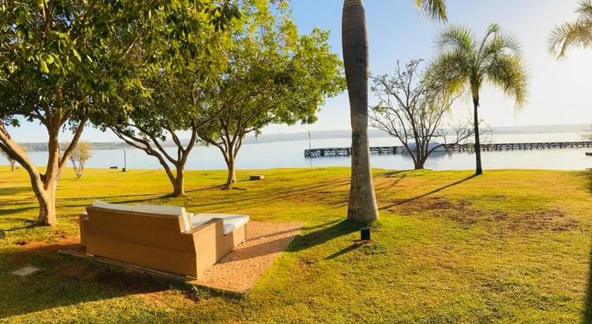 Apt 2 Suítes no Life Resort com Vista parcial para o Lago e lazer completo - Image 1