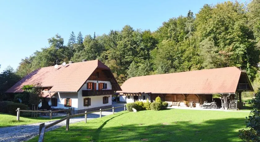 Domačija Šeruga Countryside hotel - Image 1