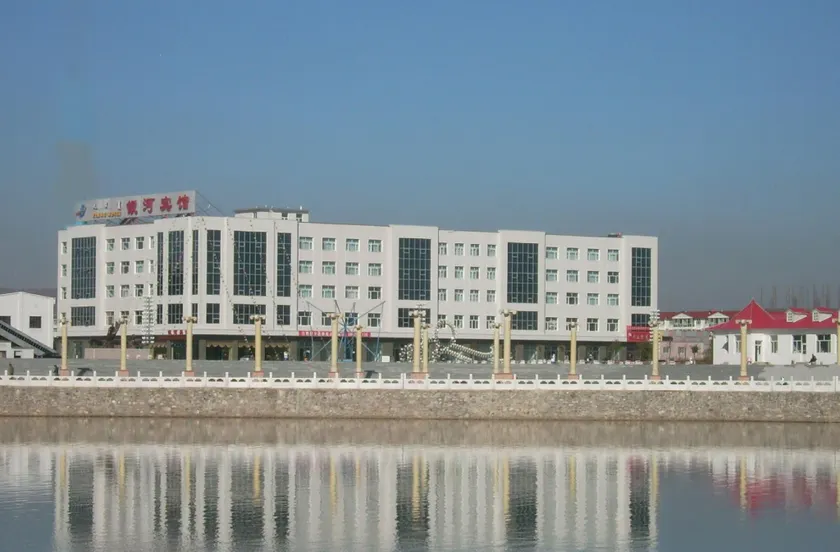 Galaxy Hotel - Image 1