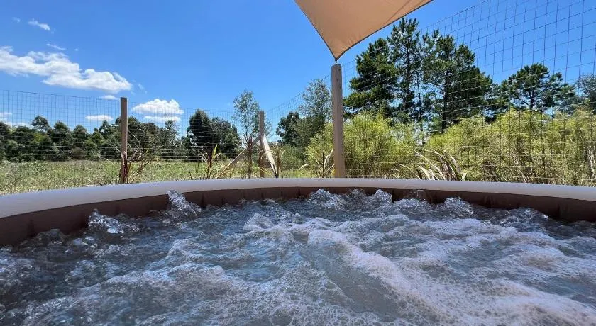 MiRe- Alojamiento con jacuzzi - Image 1