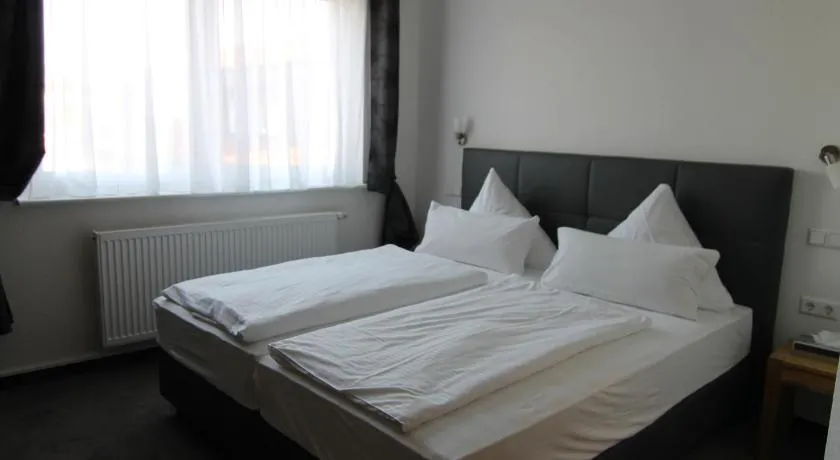 Hotel & Restaurant Blume - Image 1