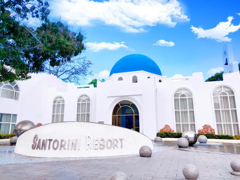 Santorini Hot Spring Resort - Image 1