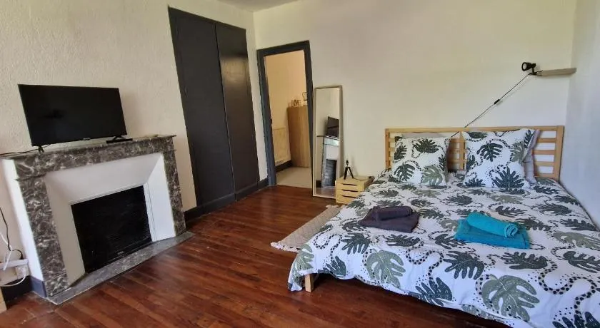 Spacieuse Suite Maison de Ville - 4 Personnes - Image 1