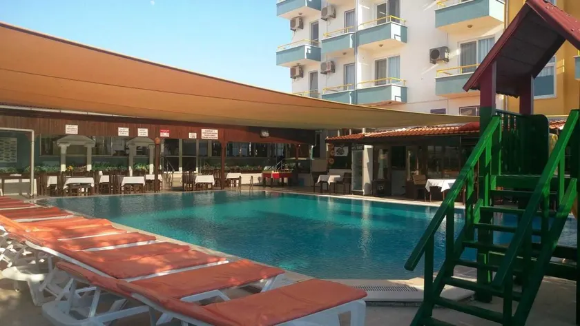 Nil Hotel - Image 1