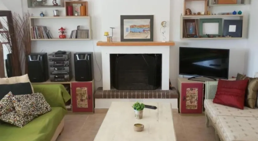 SG House - Image 1