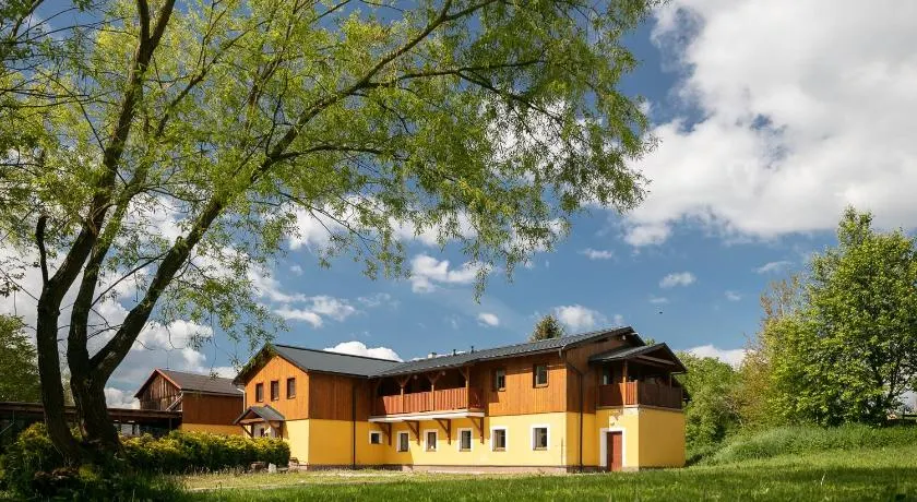 Apartment Vlčice u Trutnova - Image 1
