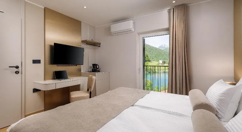 Guest House Jezero - Image 1