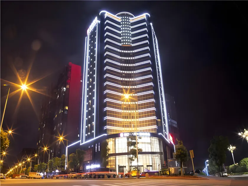 Echarm Hotel Huaihua Vocational College - Image 1