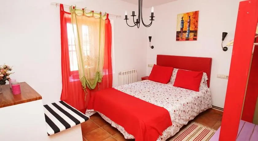 Casa Gatos - Image 1
