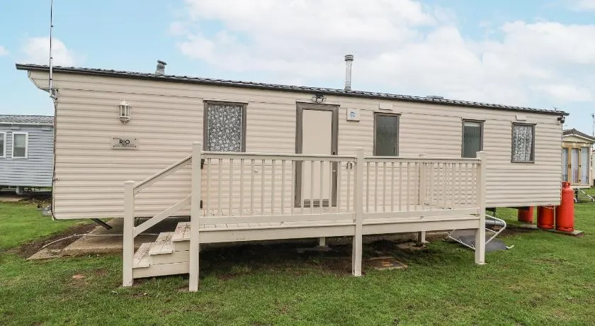 Singh Leite & Luisa Family Caravan - Image 1