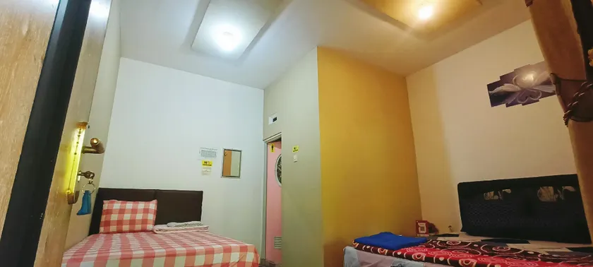 FAREL HOMESTAY KAWAHIJEN - Image 1