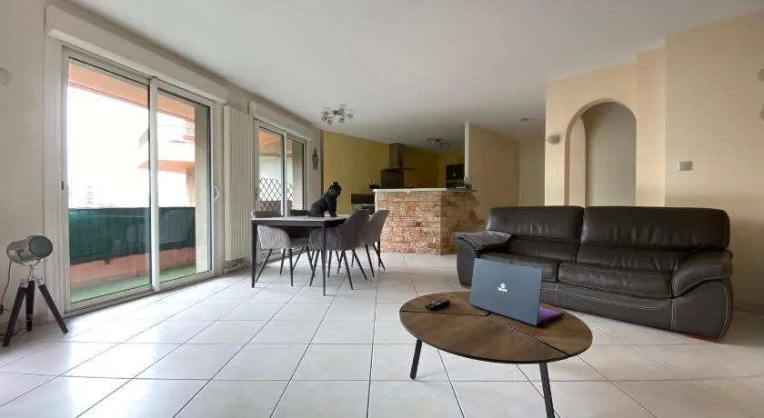 URBAN LODGE GAP - Confort premium & emplacement exceptionnel - Image 1