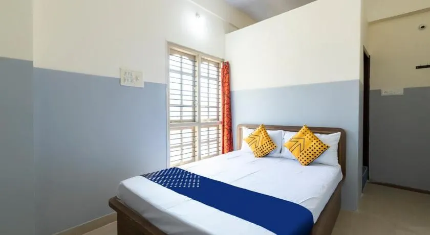 Sri Annapurneshwari Residency & Lodging - Image 1
