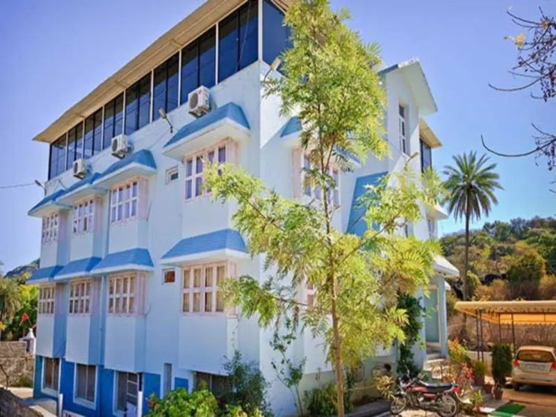 Hotel Blue Valley - Image 1