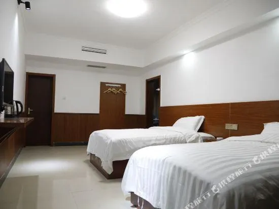 Jishou Yuquan Hotel - Image 1