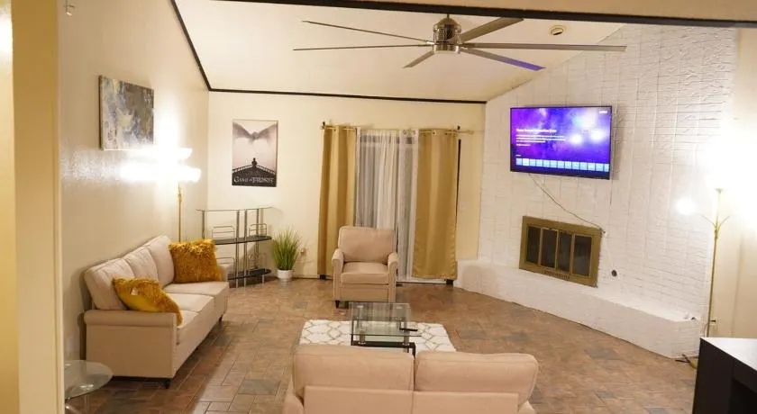 Spacious Family Home - Image 1