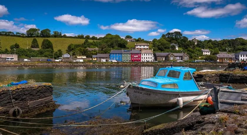 Barry's Harbour View - Image 1