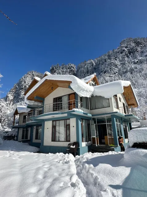 The Mystical Cascade Villa - Image 1