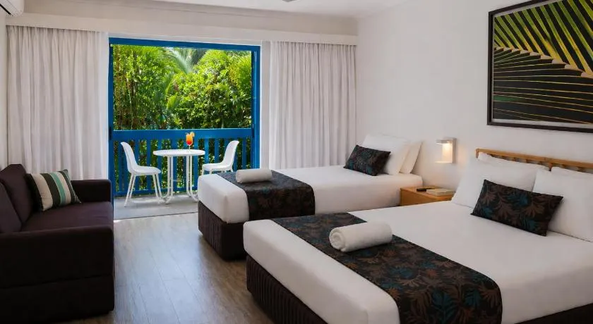 Mission Beach Lodge - Image 1