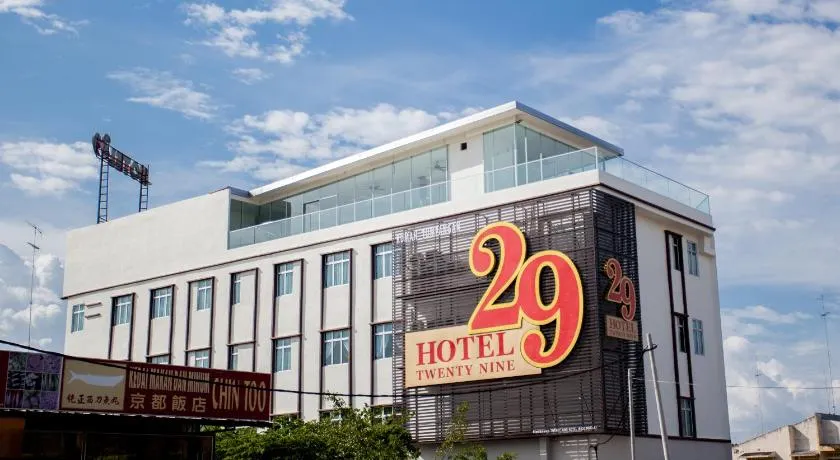 Twenty Nine Hotel - Image 1