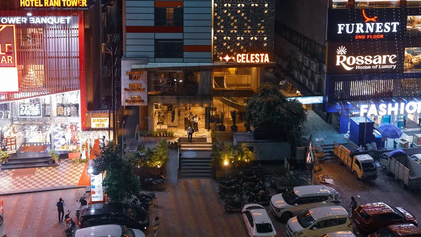 Celesta Hotel - Kolkata - Image 1