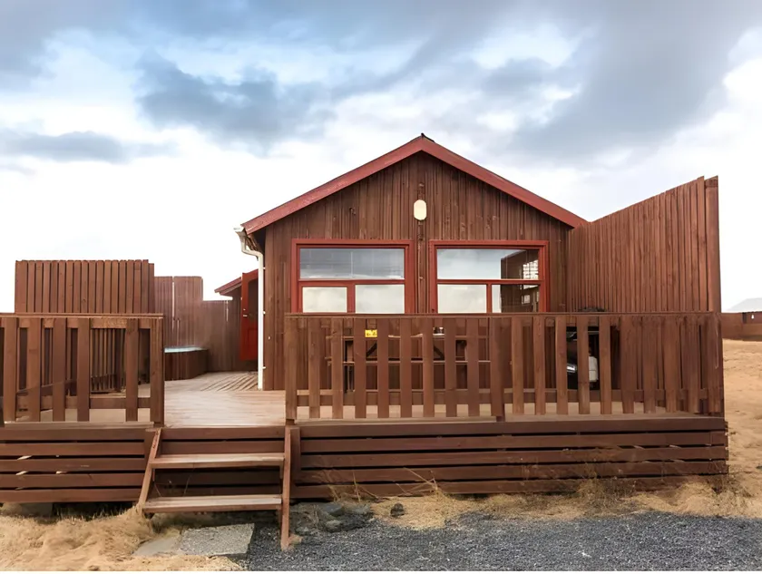 Ocean Break Cabins - Image 1