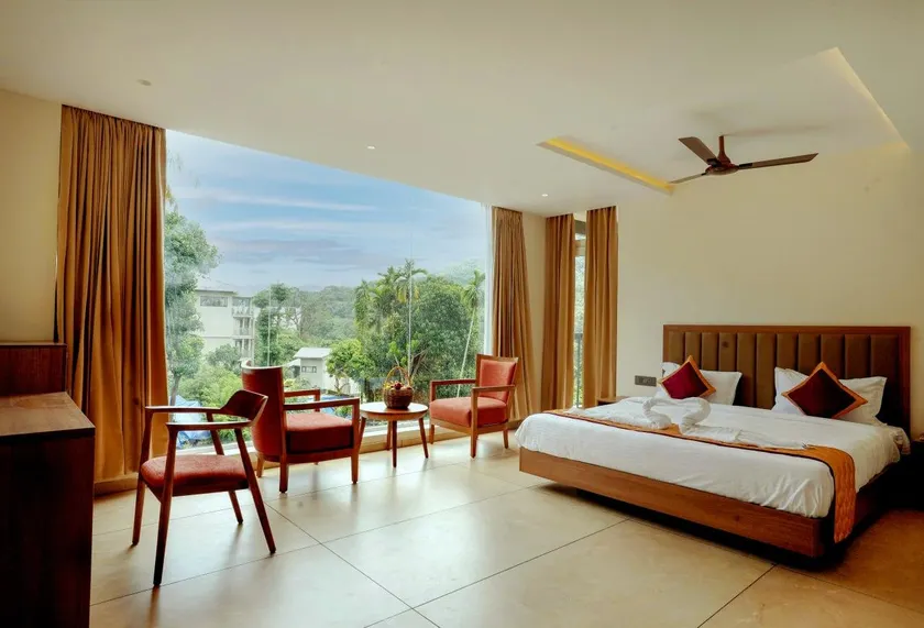 Bluemist Resorts - Image 1