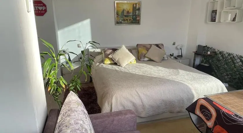 Studio meublé à Tanger, 3mn de la plage à pied. - Image 1