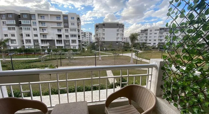 Madinaty Well-furnished 3- Bedroom apartment - شقة فندقيه للايجار مدينتي - Image 1