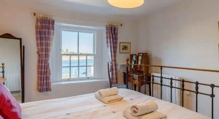 2 Bed in Polruan oc-pc033 - Image 1