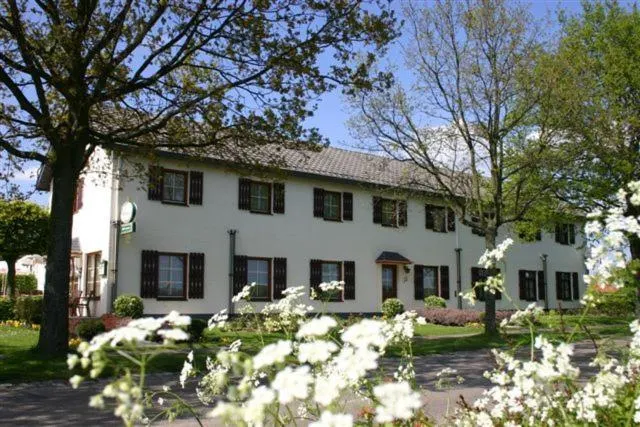 Hotel Kreutzer - Image 1