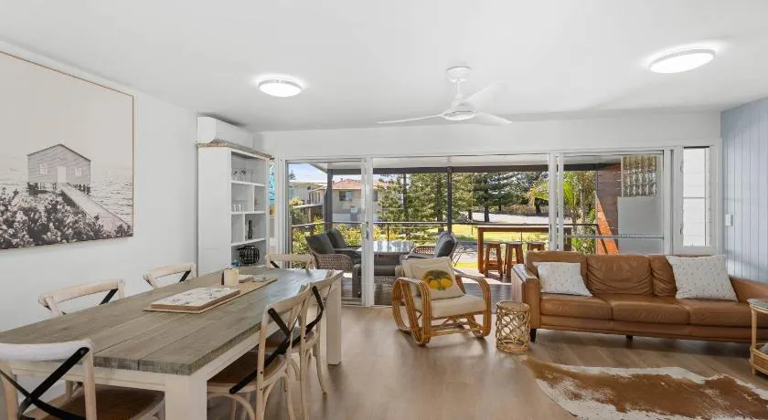 Pippi Sands - LJHooker Yamba - Image 1