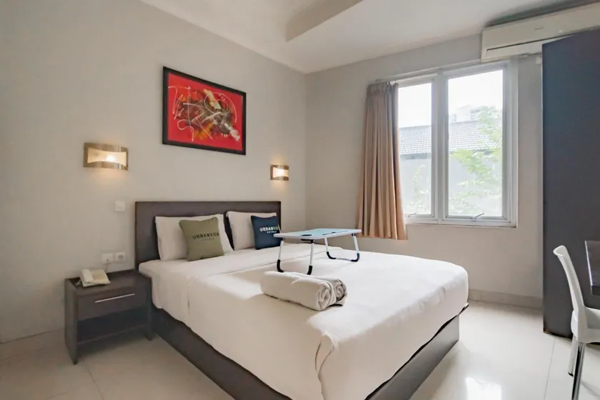 Urbanview Hotel Grand Malabar Bandung - Image 1